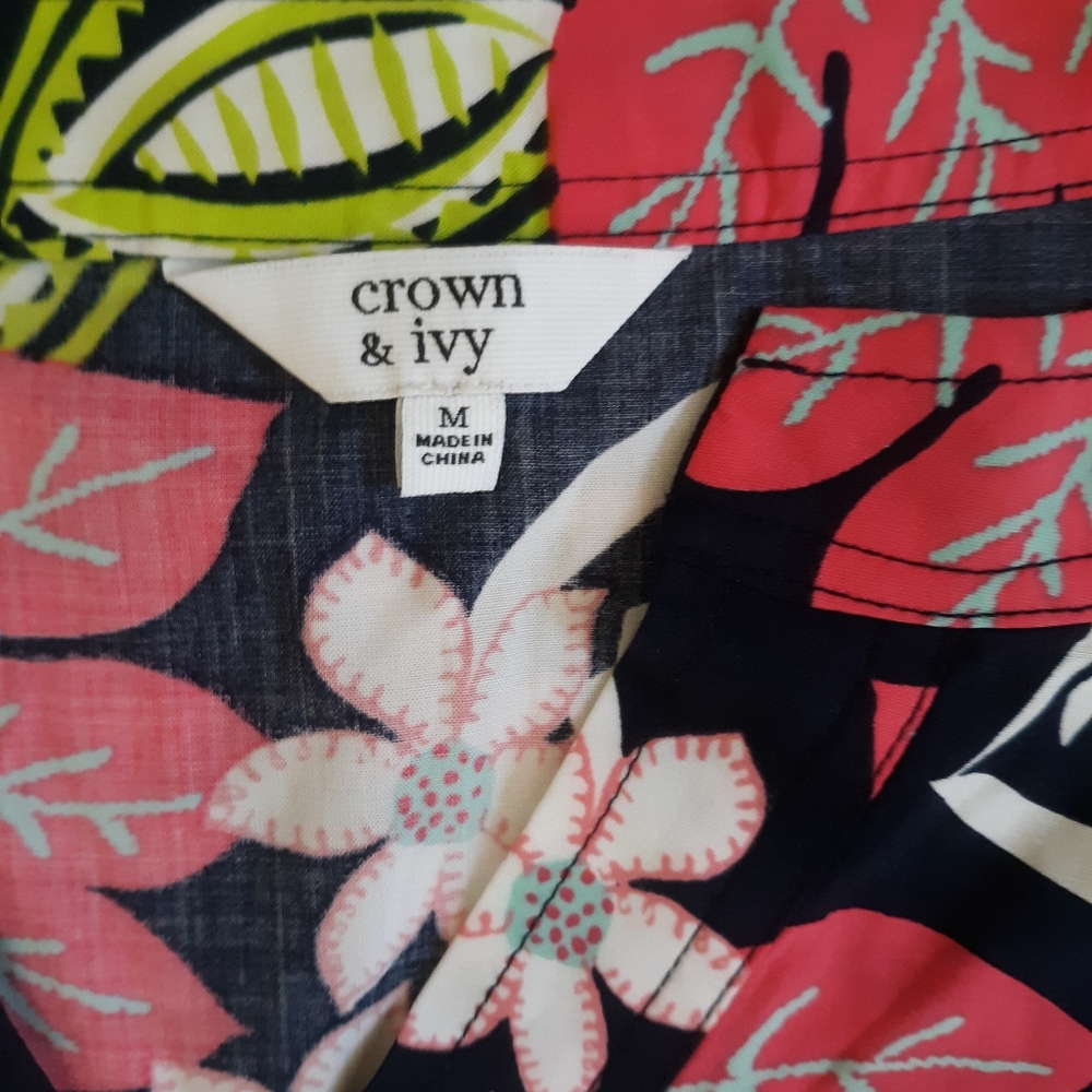 Crown & Ivy tropical parrot shift dress medium NWT - Picture 8 of 8